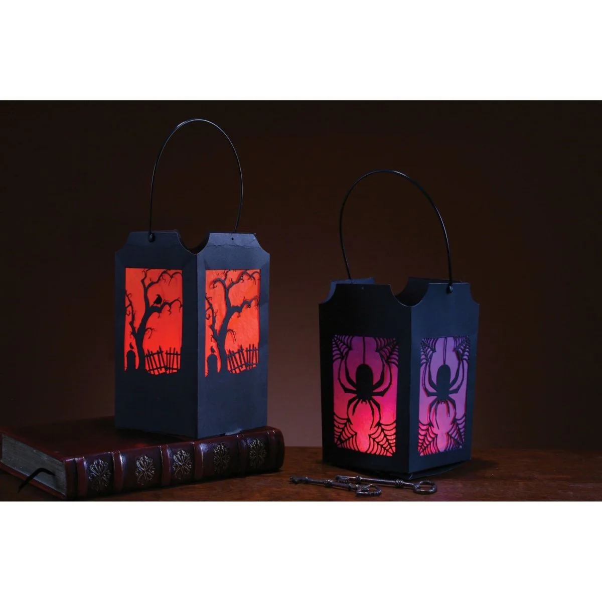 Color Change Halloween Lantern, Assortment, 2 count - Image 3