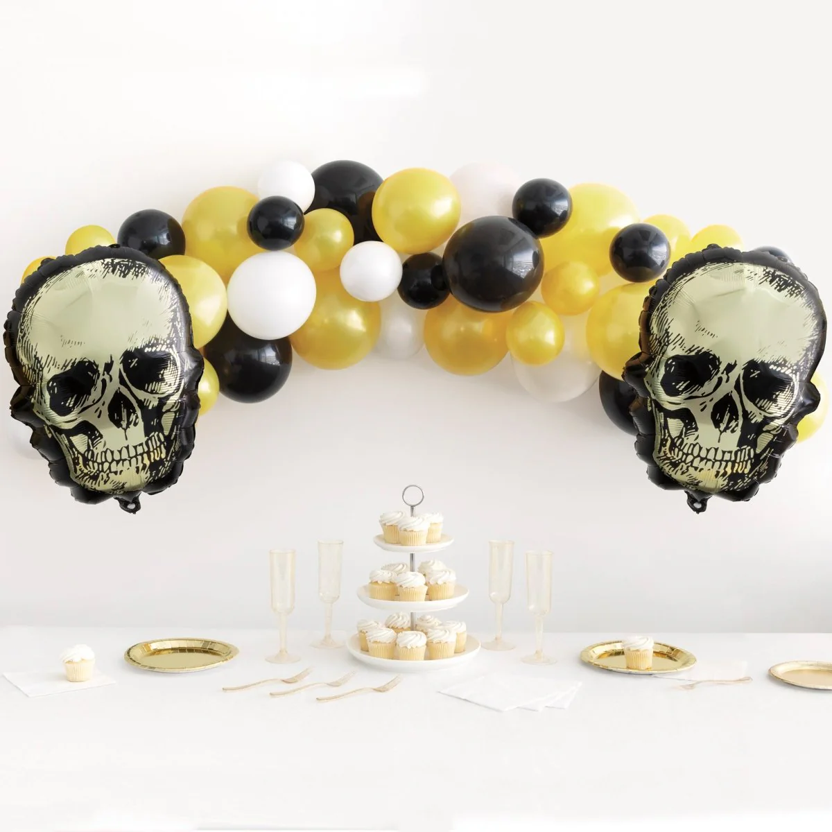 Gold Skull Foil and Latex Balloon Arch Kit, 47 Count - Image 2