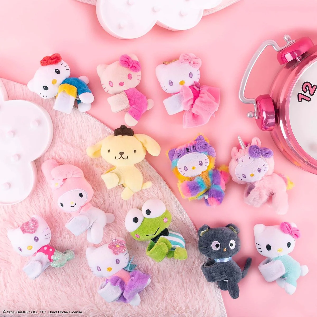 Hello Kitty Cutie Cuffs Slap Bracelet, Assortment, 1 Count - Image 4