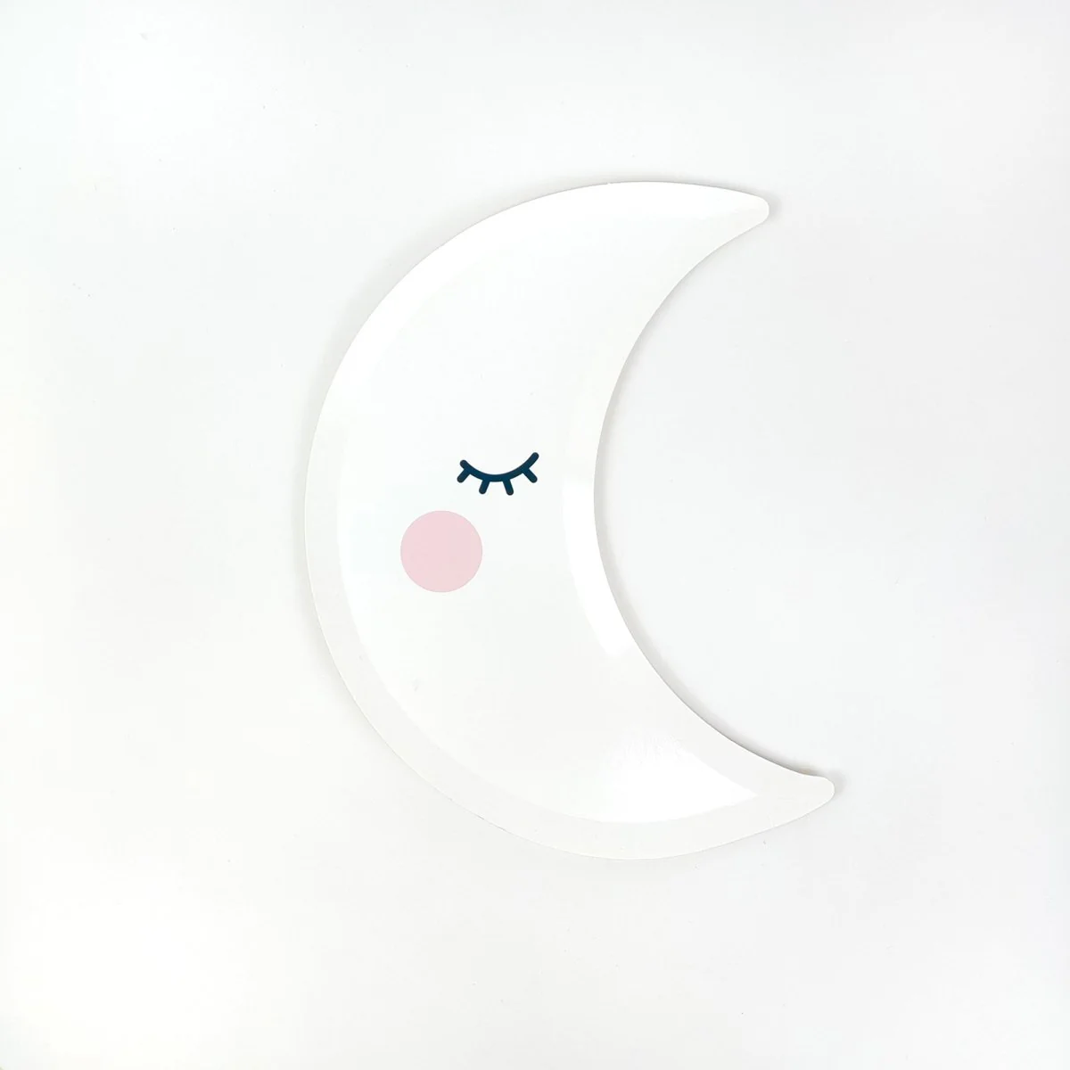 Large Moon-Shaped Lunch Paper Plates, 9 Inches, 8 Count