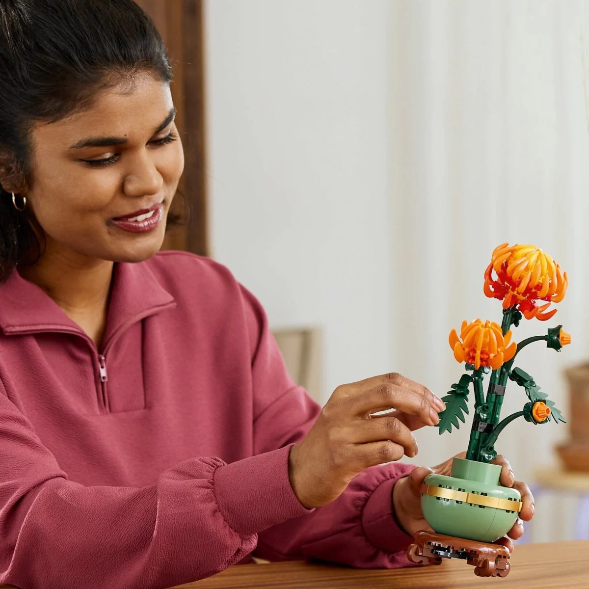 LEGO Botanical Chrysanthemum, 10368, Ages 18+, 278 Pieces - Image 7
