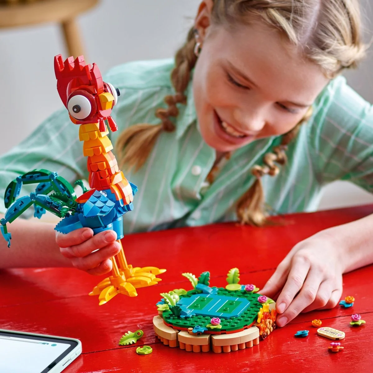 LEGO Disney Heihei, 43272, Ages 9+, 566 Pieces - Image 8