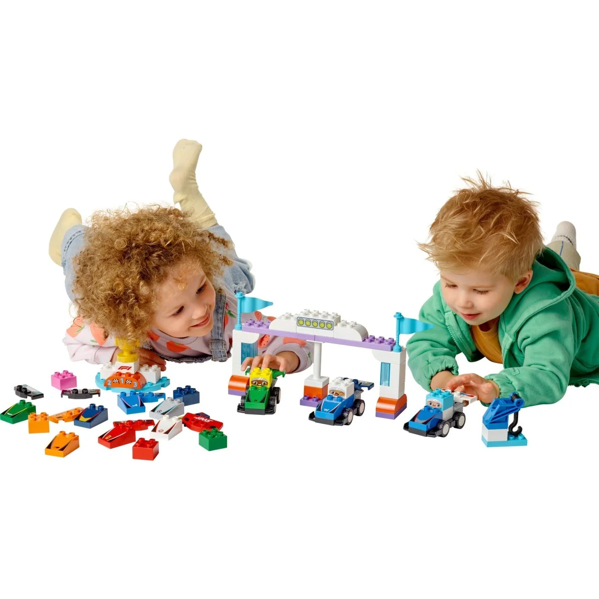 LEGO Duplo F1 Team Race Cars & Drivers, 10445, Ages 2+, 70 Pieces - Image 7