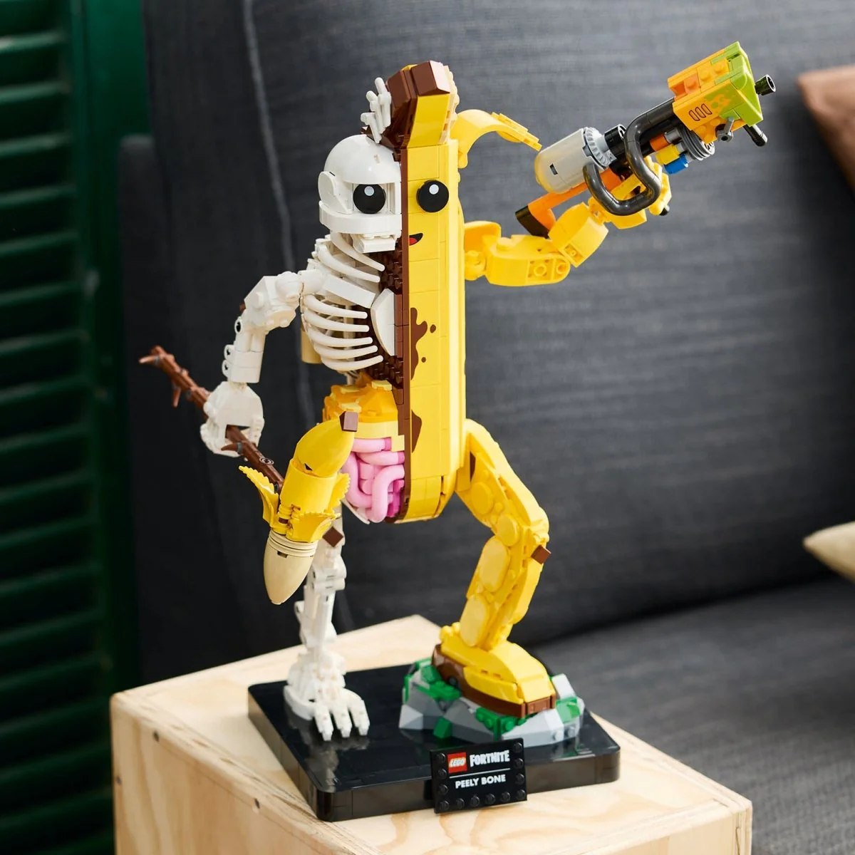 LEGO Fortnite Peely Bone, 77072, Ages 18+, 1414 Pieces - Image 9