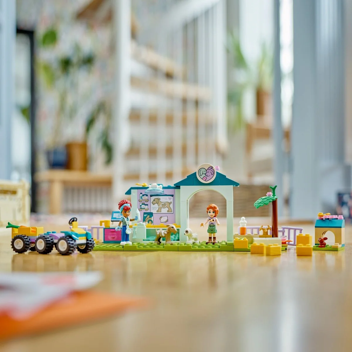 LEGO Friends Farm Animal Vet Clinic, 42632, Ages 4+, 161 Pieces - Image 11