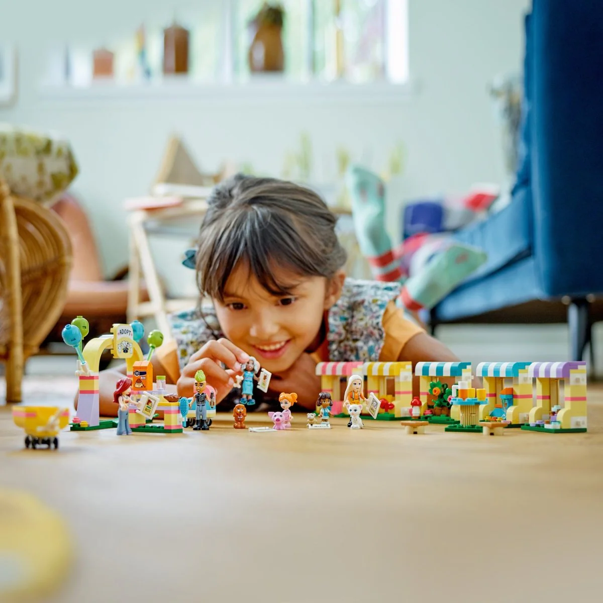 LEGO Friends Pet Adoption Day, 42615, Ages 6+, 400 Pieces - Image 17