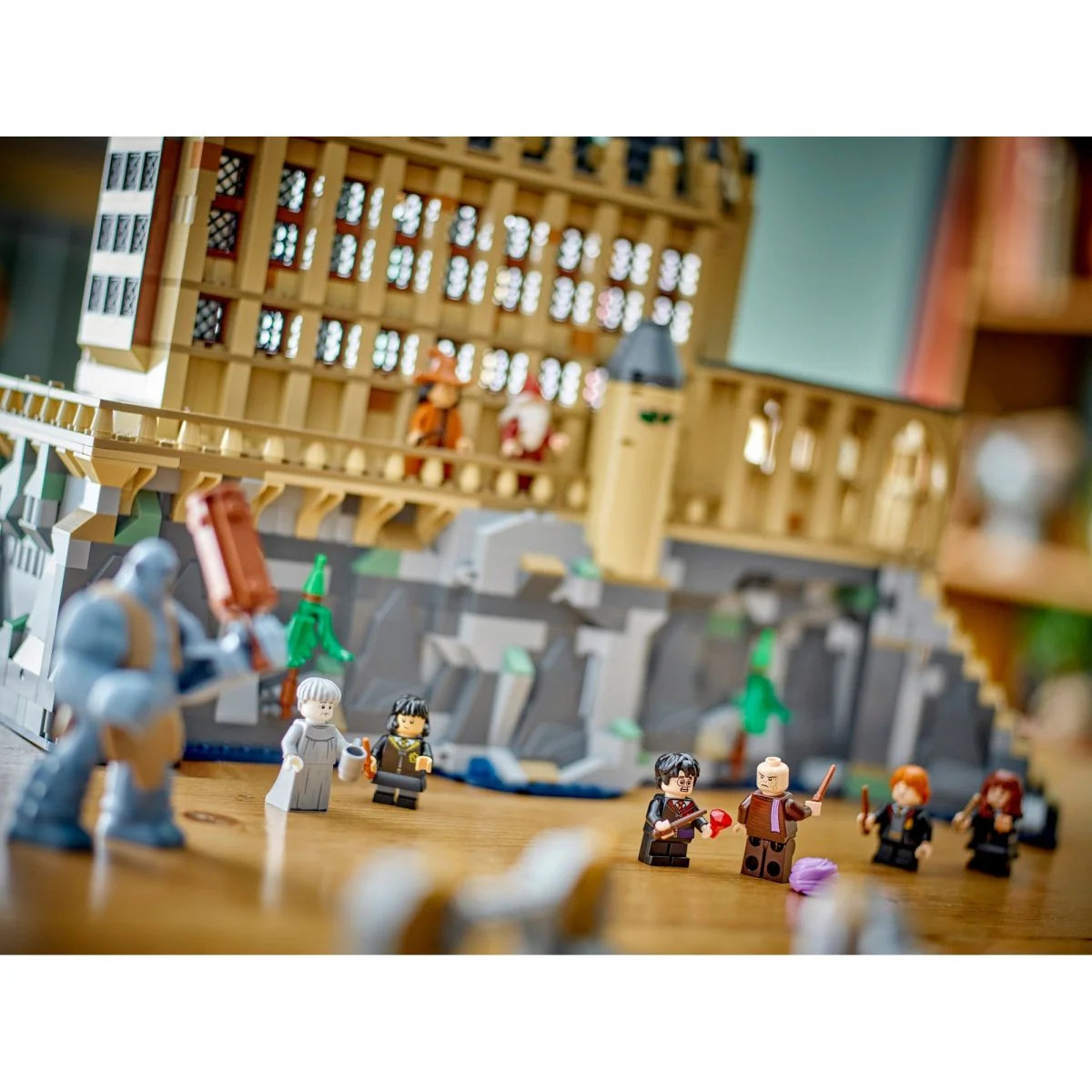 LEGO Harry Potter Hogwarts Castle: The Great Hall, 76435, Ages 10+, 1732 Pieces - Image 8