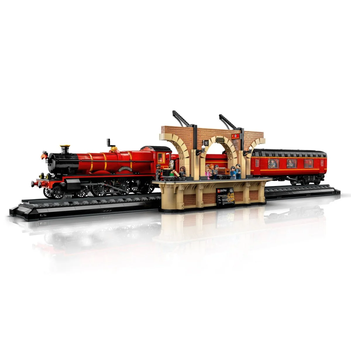 LEGO Harry Potter Hogwarts Express Collectors' Edition, 76405, Ages 18+, 5129 Pieces - Image 6