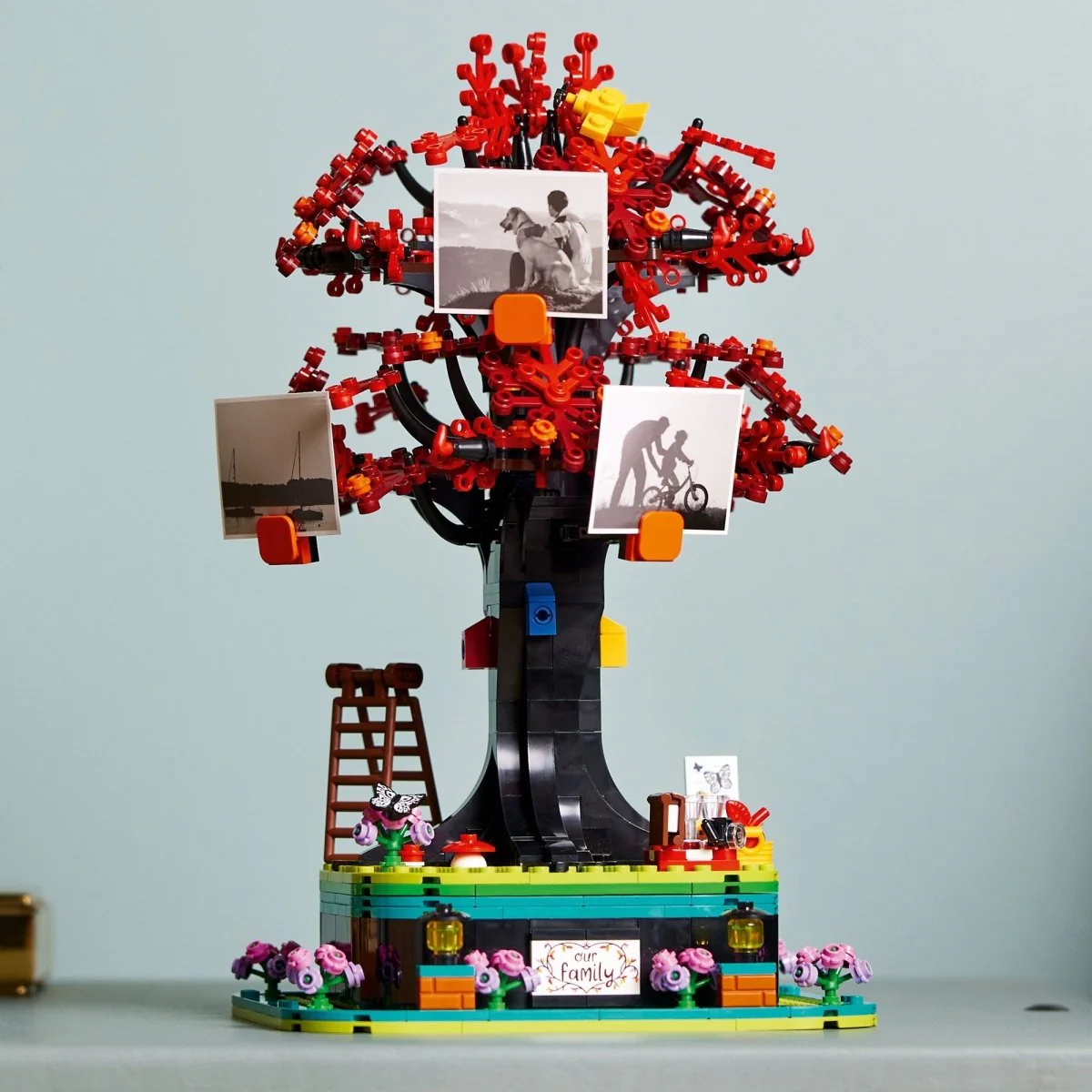LEGO Ideas Family Tree, 21346, Ages 18+, 1040 Pieces - Image 5
