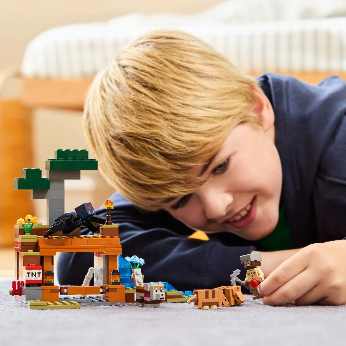 LEGO Minecraft The Armadillo Mine Expedition, 21269, Ages 8+, 247 Pieces - Image 11