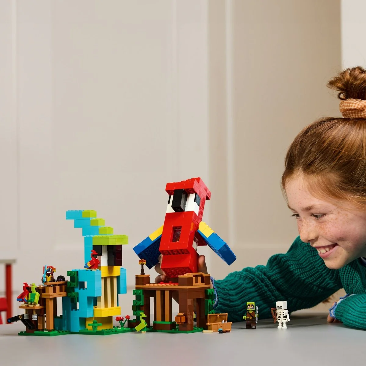 LEGO Minecraft The Parrot Houses, 21282, Ages 8+, 535 Pieces - Image 10