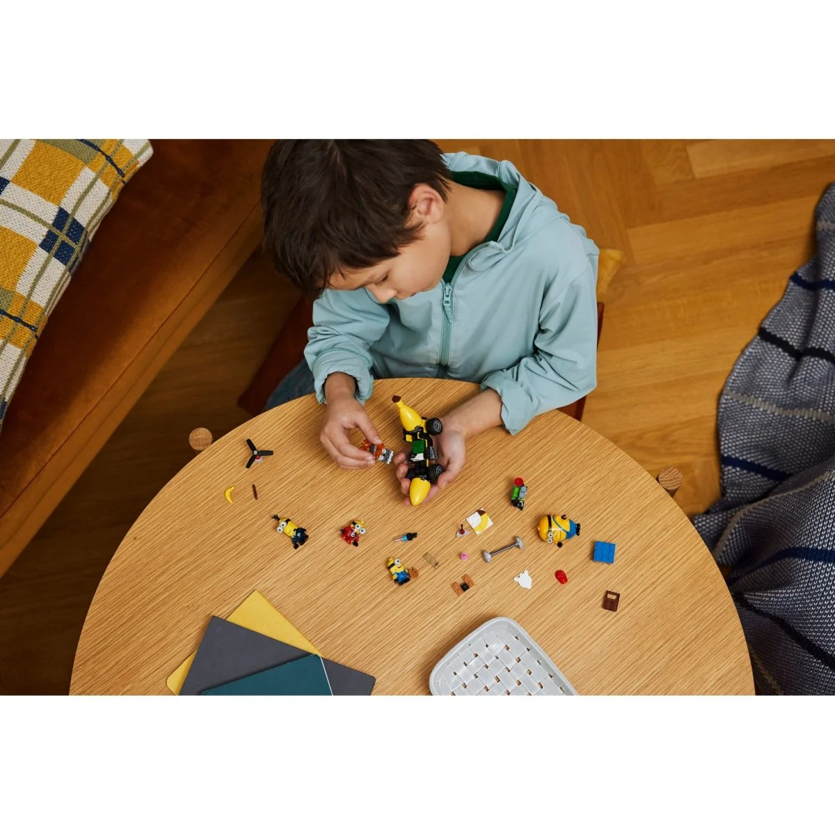 LEGO Minions and Banana Car, 75580, Ages 6, 136 Pieces - Image 11