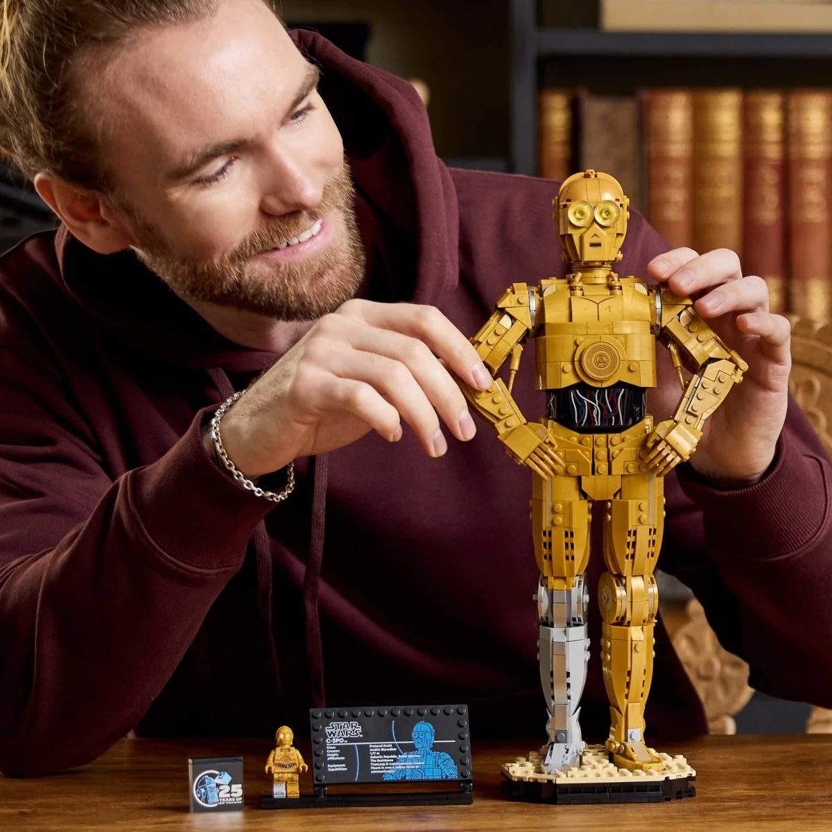 LEGO Star Wars C-3PO, 75398, Ages 18+, 1138 Pieces - Image 6