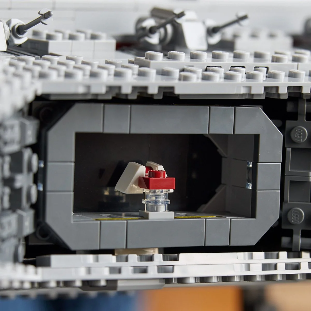LEGO Star Wars Venator-Class Republic Attack Cruiser, 75367, Ages 18+, 5374 Pieces - Image 11