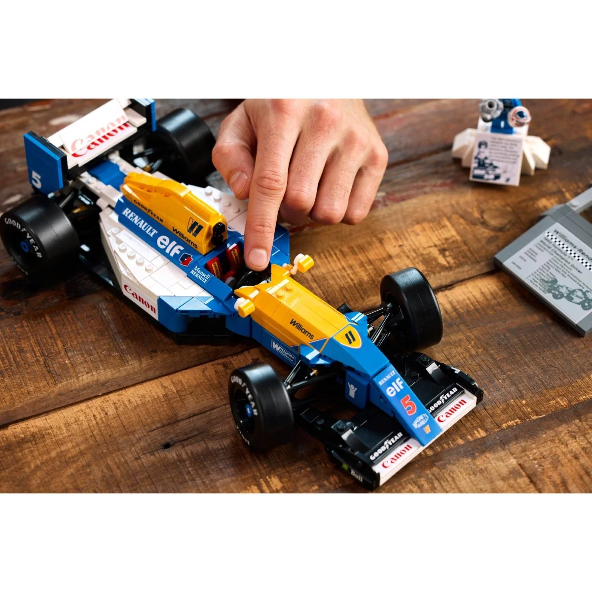 LEGO Icons Williams Racing FW14B & Nigel Mansell, 10353, Ages 18+, 799 Pieces - Image 9