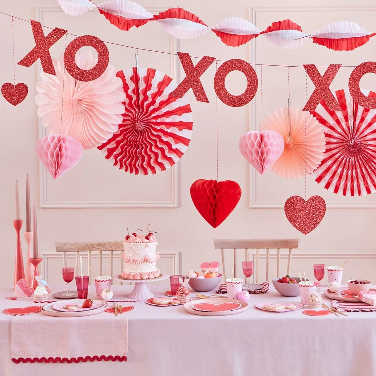 Love Sweet Love Honeycomb Hearts Garland, 120 Inches, 1 Count - Image 2