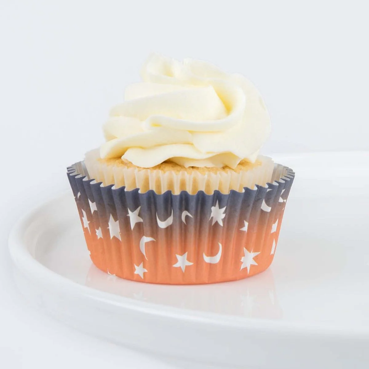 Making Magic Cupcake Kit, 24 Count - Image 4