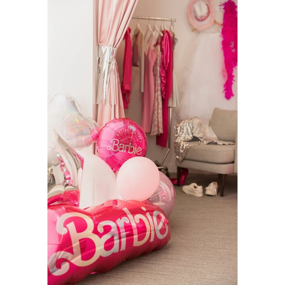 Pink Barbie Malibu Beach Round Foil Balloon, 18 Inches, 1 Count - Image 3