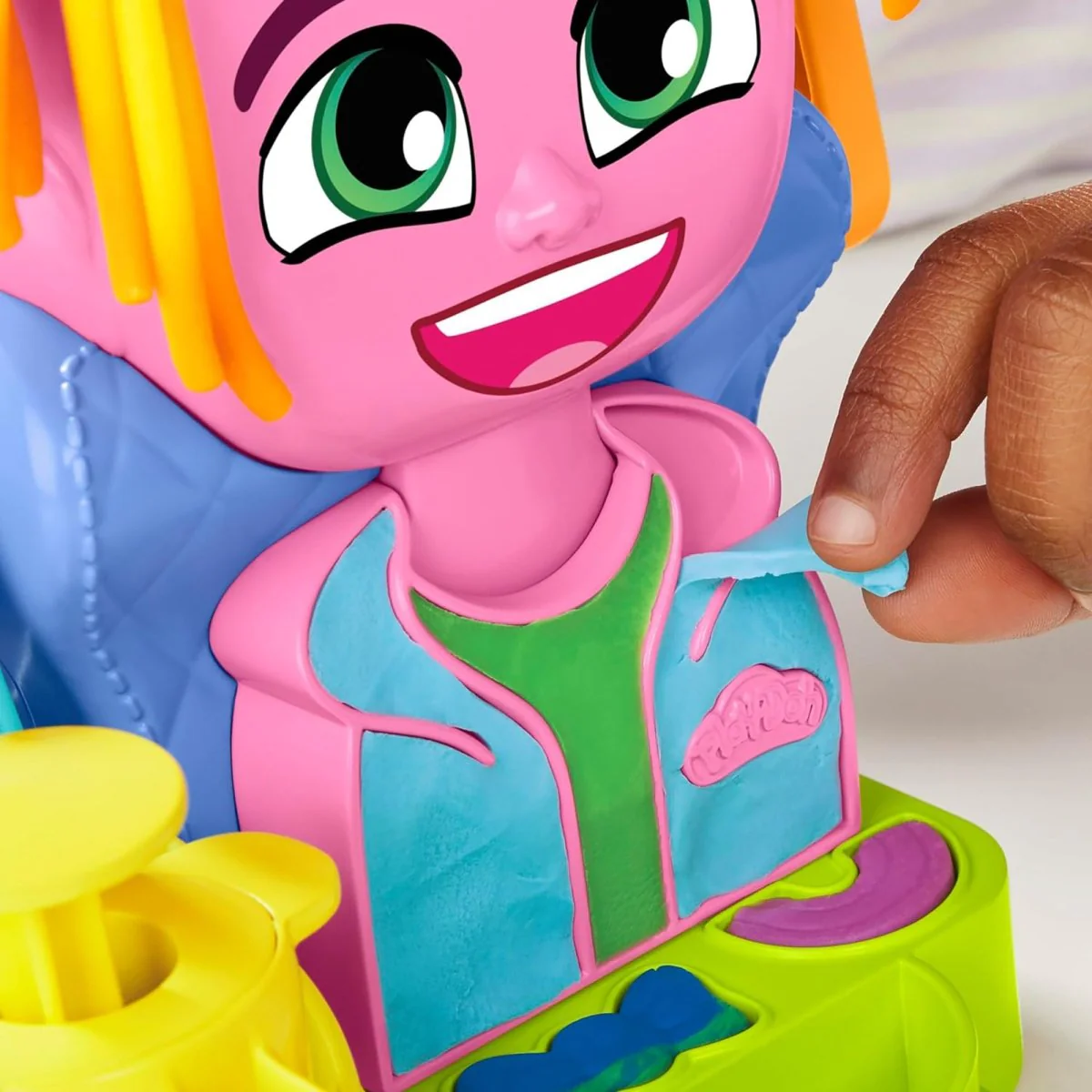 Play-Doh Hair Stylin' Salon Playset, 1 Count - Image 10