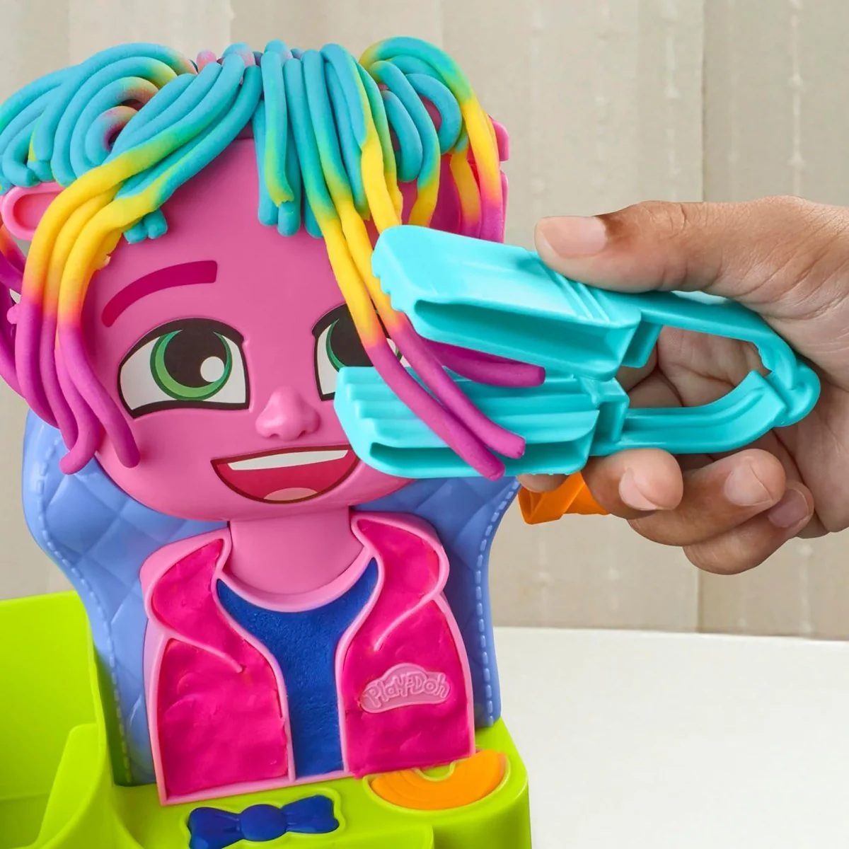 Play-Doh Hair Stylin' Salon Playset, 1 Count - Image 7